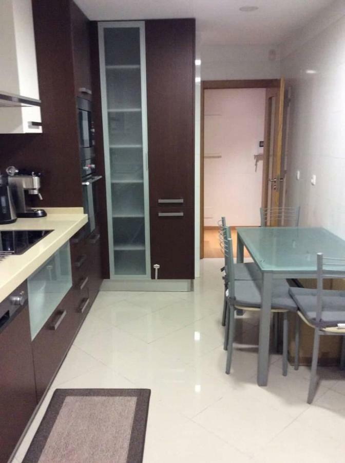 Adalberto Nascimento Luxury Aparta-Hostel At Colinas Do Cruzeiro Odivelas  Exterior photo